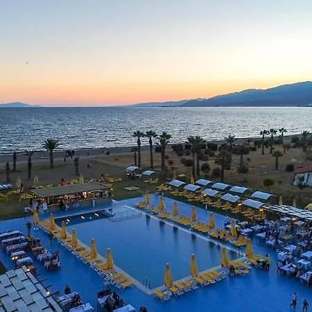 Resort Afytos Tatil Koyu *