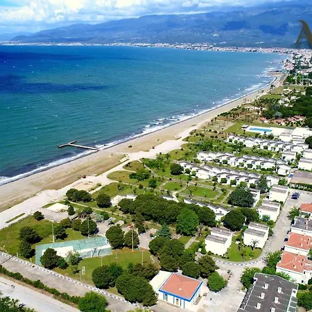 Afytos Tatil Koyu Resort